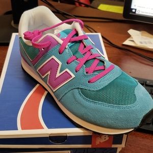 New Balance KL574 Lifestyle Grade Running Shoe